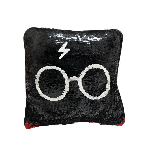 Harry Potter Warner Bros Flip Sequins Reversible Small Pillow 12x12, Black Red - Picture 4 of 11